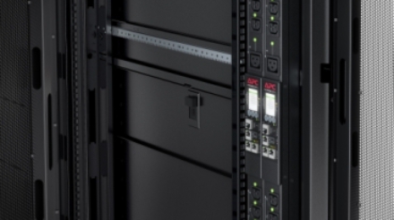 APDU9000_NMC_CLOSEUP_APP_FL_V_web